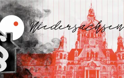 Rauchmelder-Pflicht in Niedersachsen: Ein Haus-Symbol mit Paragrafen und Rauch vor dem Schriftzug "Niedersachsen" und einem Gebäude.